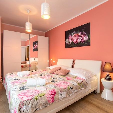 Apartman Ruza クルク エクステリア 写真