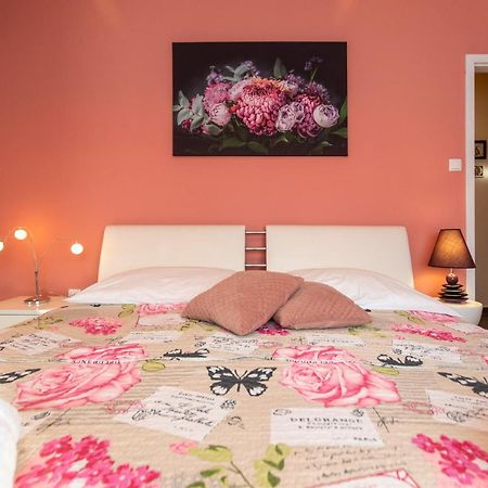 Apartman Ruza クルク エクステリア 写真