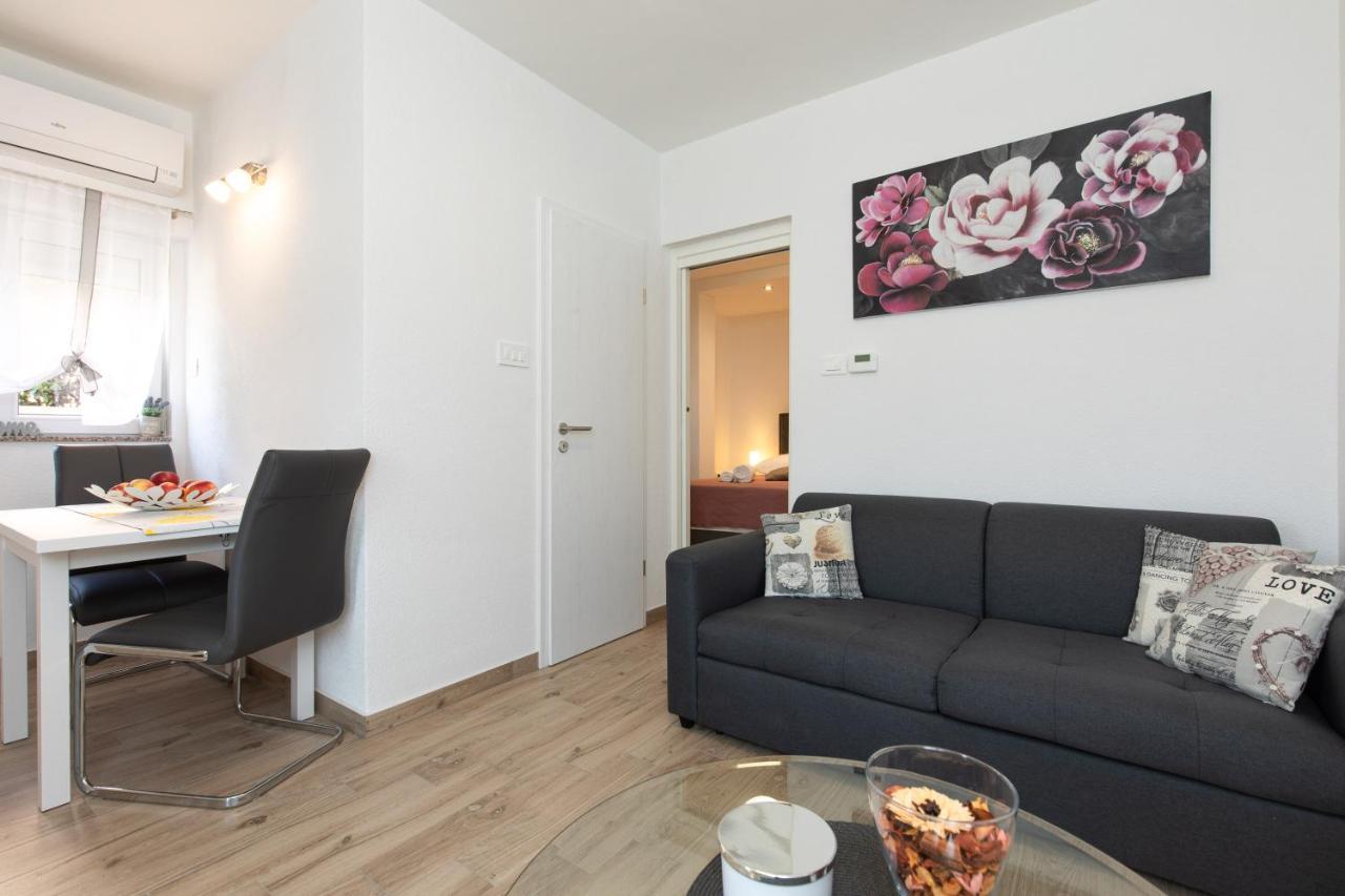 Apartman Ruza クルク エクステリア 写真