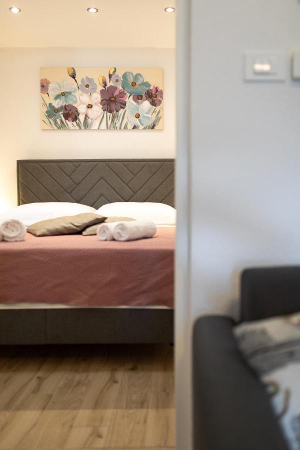 Apartman Ruza クルク エクステリア 写真
