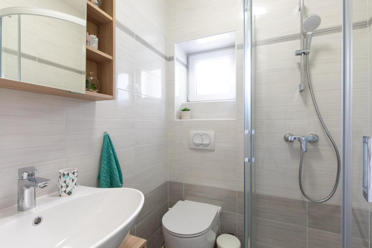 Apartman Ruza クルク エクステリア 写真