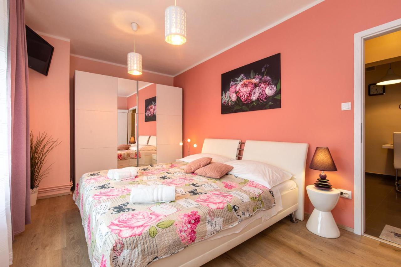 Apartman Ruza クルク エクステリア 写真