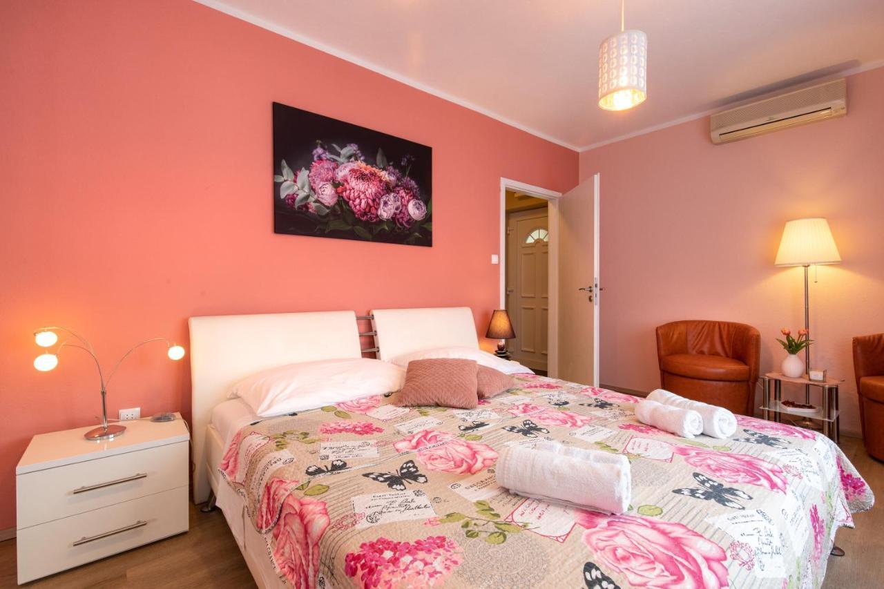 Apartman Ruza クルク エクステリア 写真